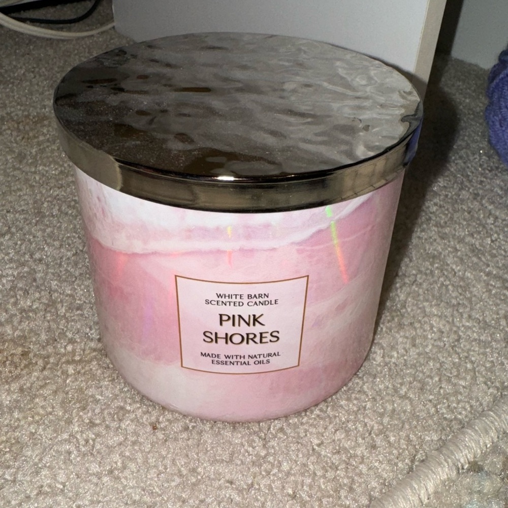 Bath & Body Works 3-wick Candle - Pink Shores